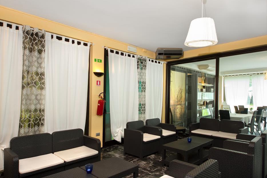 Hotel Olympic Kosher Holidays Sirmione Exterior foto